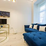 Cool Apartment In Budapest, Romeo